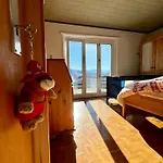 Chalet La Louise Avec Vue Imprenable Crans-Montana
