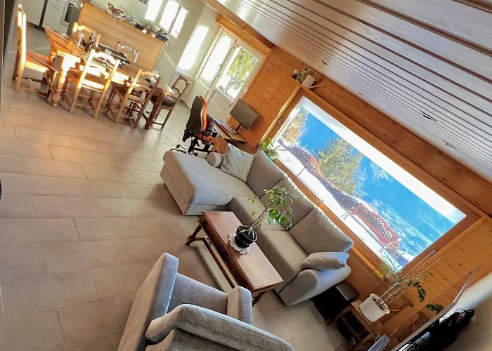 Chalet La Louise Avec Vue Imprenable Crans-Montana